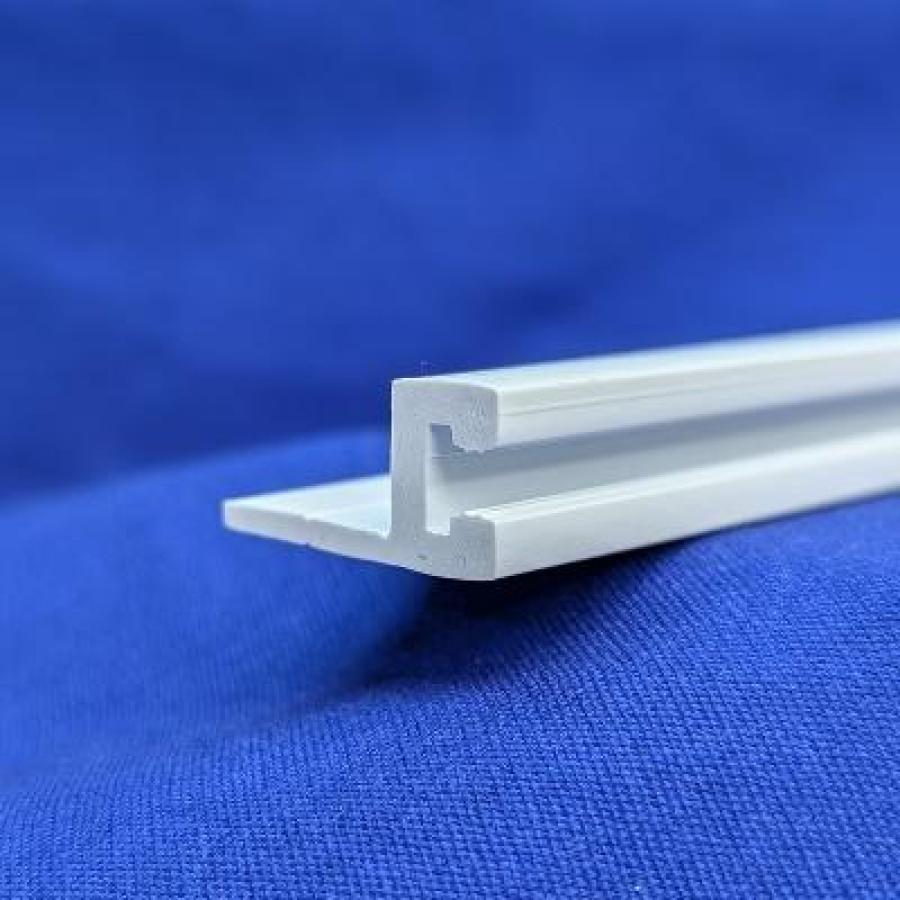 SNAPP screen Track - White PVC porch screening track 1